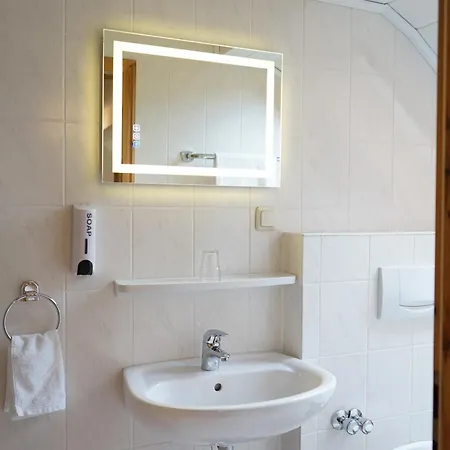 Apartment & Heu Hofmann *